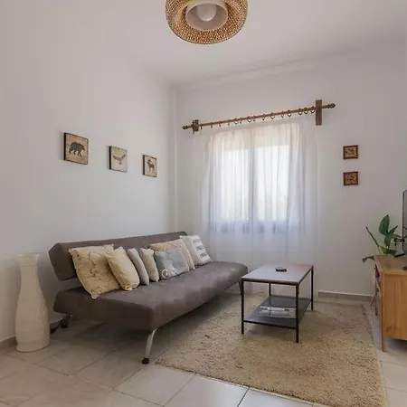 Stavros Hideaway